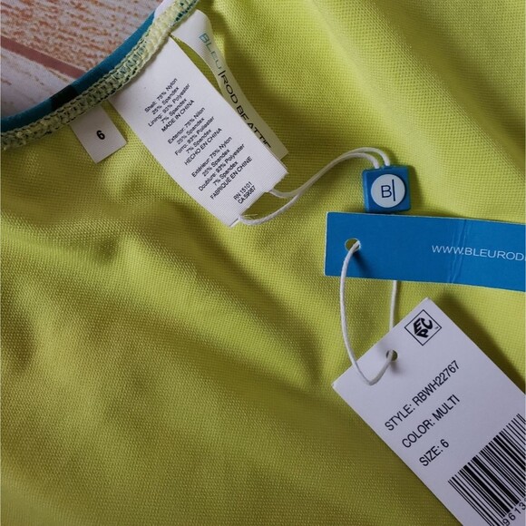 Bleu Rod Beattie Wild At Heart Cap Sleeve Plunge Neck Colorful Tropical Swimsuit - Picture 10 of 12